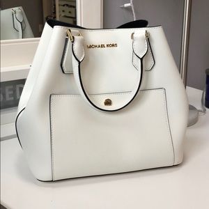 White Michael Kors Greenwich Bag